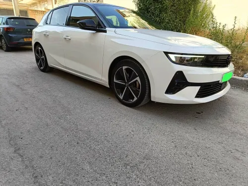 Opel Astra 2024 