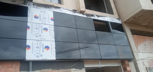Revêtement alucobond et mur rideaux 
