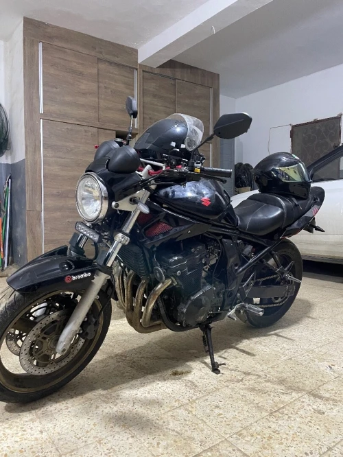 Suzuki Bandit gsf 650 2005