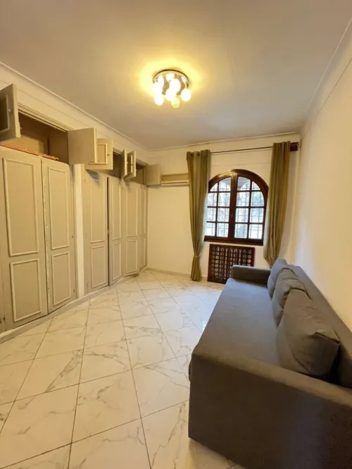 Location Appartement Niveau de villa F5 Alger El biar