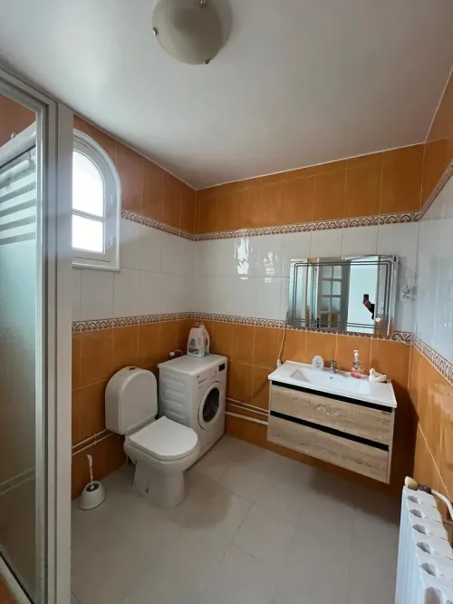 Location Appartement Niveau de villa F3 Alger Birkhadem