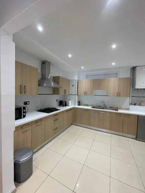 Location Appartement Niveau de villa F3 Alger Hydra