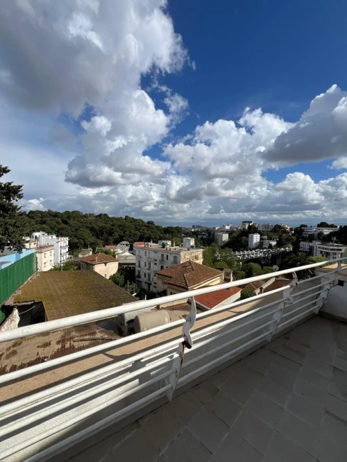 Location Appartement F4 Alger Hydra