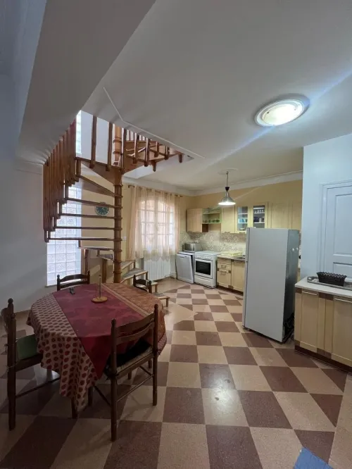 Location Appartement Niveau de villa F3 Alger Birkhadem