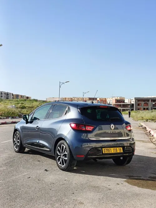 Renault Clio 4 2019 Limited 2