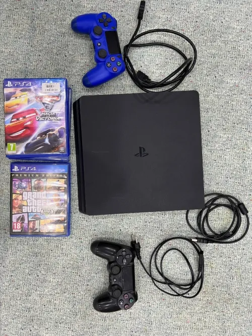 PS4