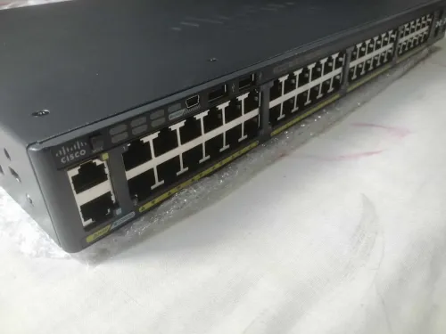 Switch Cisco Catalyst 2960-X Manageable, 48 Ports Giga, 2 Ports SFP+ 10G, PoE