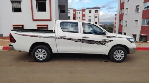 Toyota Hilux 2*4 2025 
