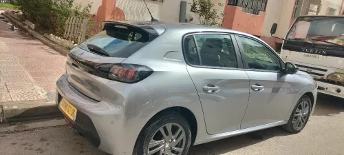 Peugeot 208 2022 Active