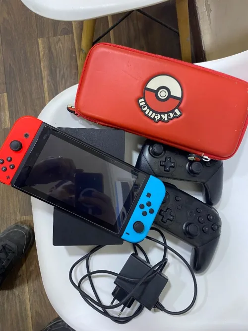 nintendo switch v2 ( 2023 ) flashé