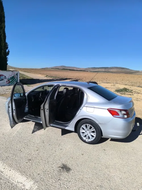 Peugeot 301 2015 Allure