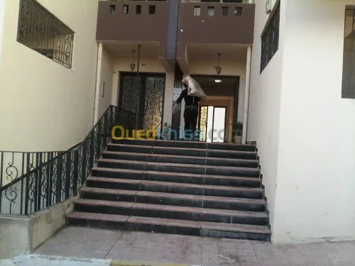 DEMENAGEMENT / نقل وترحيل الأثاث>>