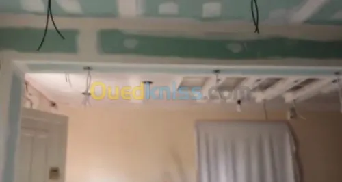 travaux de finitions et peintures deco