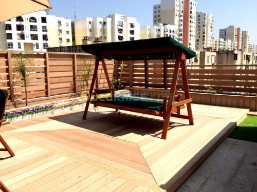 TERRASSES ET BARDAGES EN WPC