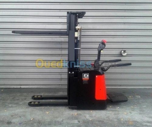 Yale Gerbeurs,Retractable 2016