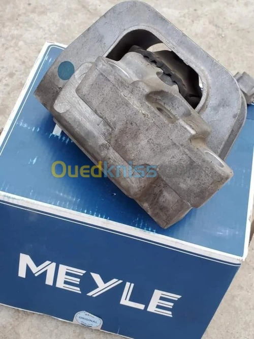 support moteur S3 8v cupra 7r