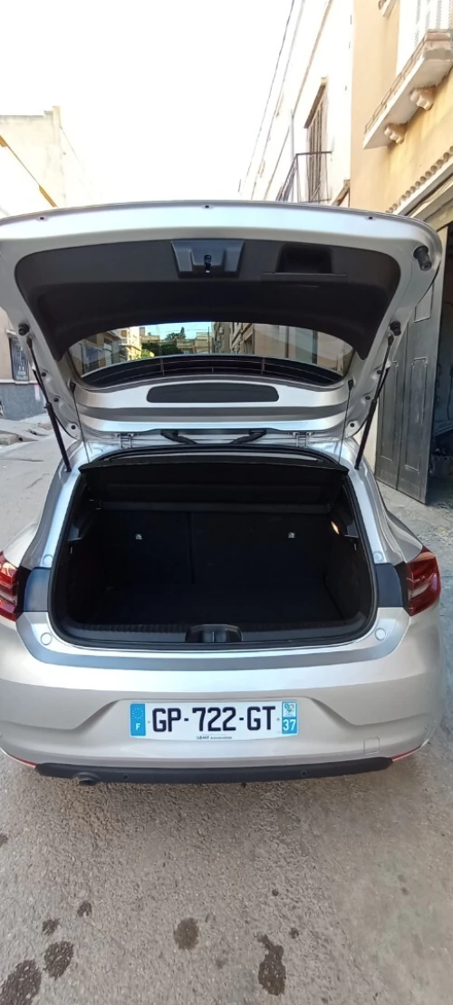 Renault Clio 5  2023 Evolution