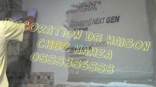 travaux de construction avec decore