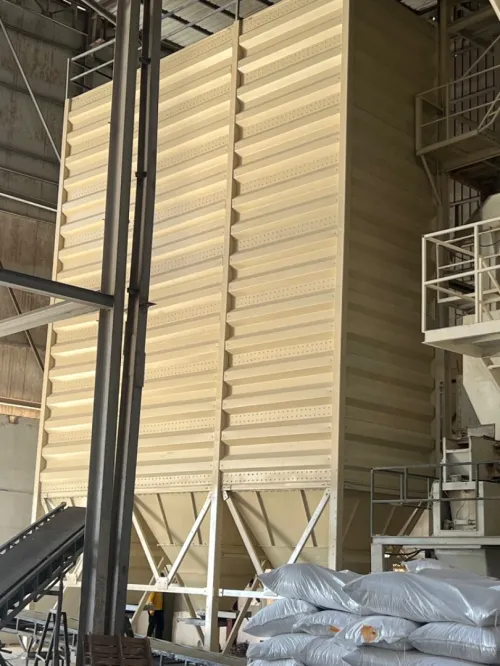 Silo de stockage céréales et ciment