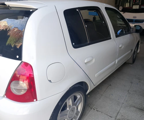 Clio Compis 2013 Bay bay