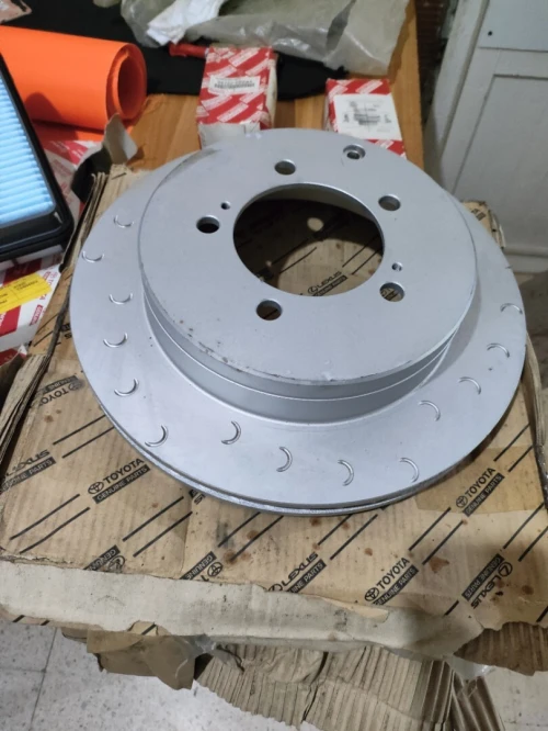 Disc de frein av ar Toyota Land cruiser lc 200
