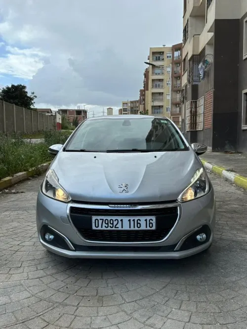 Peugeot 208 2016 Allure Facelift
