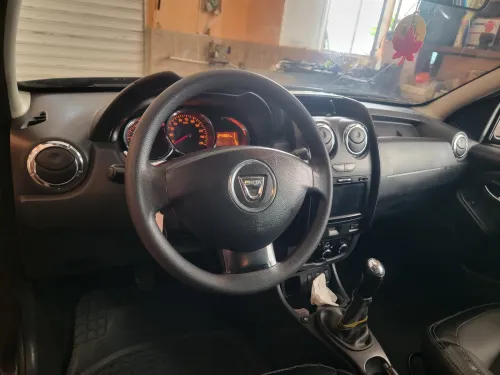 Dacia Duster 2015 