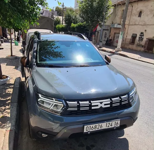 Renault Duster 2024 Gold