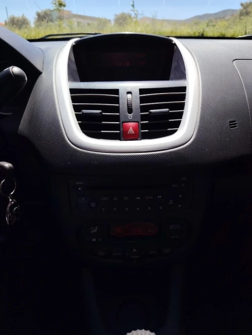 Peugeot 206 Plus 2011 206 Plus