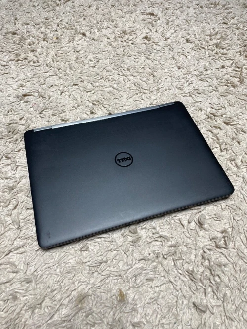 Dell latitude E7270