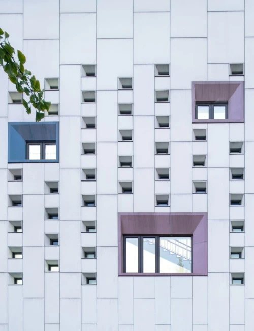Revêtement de Façade Ventilée en HPL MEG (8mm)  Système Invisible