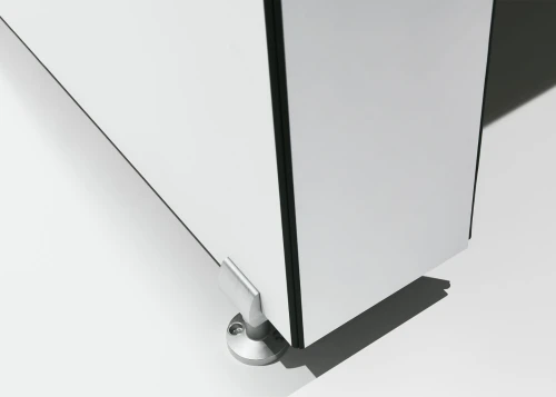 Séparations Sanitaires en HPL Compact 12 mm avec accessoires en aluminium anodisée ( cabines sanitaires )