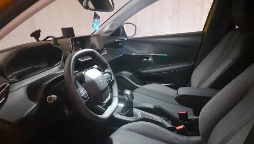 Peugeot 208 2022 Allure Pack