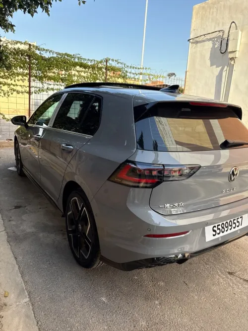 Volkswagen Golf 8.5 2025 R-line