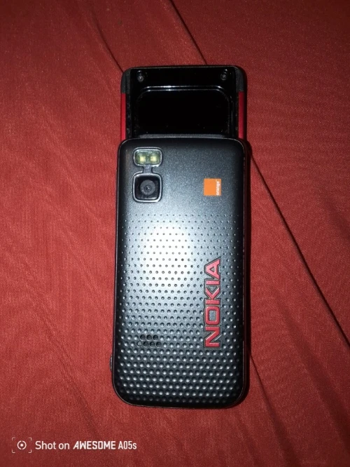 Nokia 5330 express music (orange opérateur))