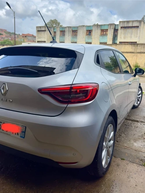 Renault Clio 5  2023 Evolution