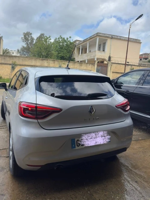 Renault Clio 5  2023 Evolution