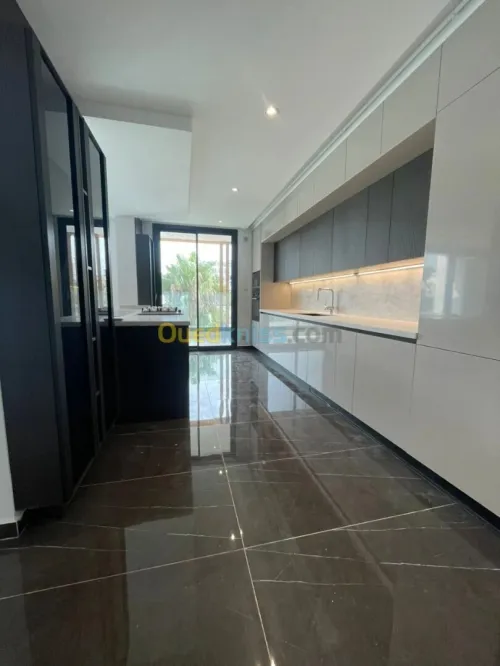 Vente Appartement F4 F5 Alger Hydra