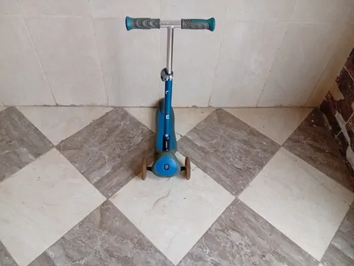 Trottinette plastique 