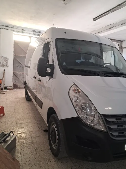 Renault Master 2012