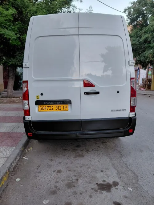 Renault Master 2012