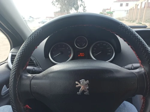Peugeot 207 2012 207 5