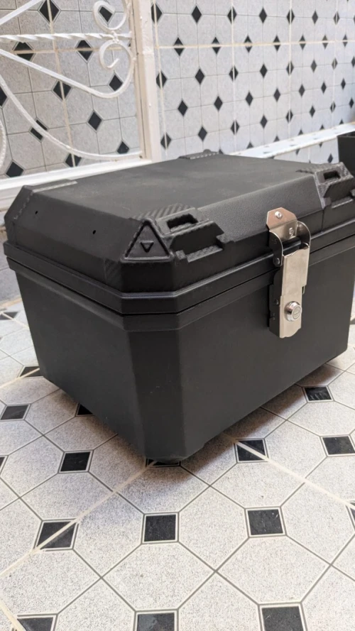 Coffre de moto / mallette arrière Version améliorée 11,89 Gallons = 45L