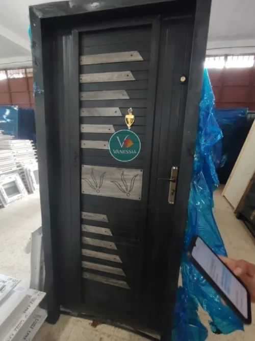 باب خارجي