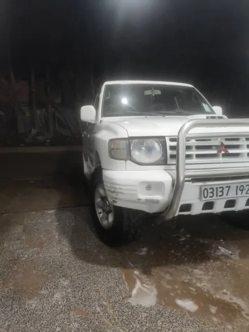 Mitsubishi Pajero Court 1992 Pajero Court