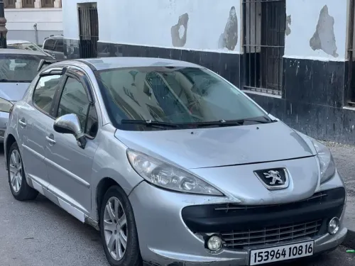 Peugeot 207 2008 207