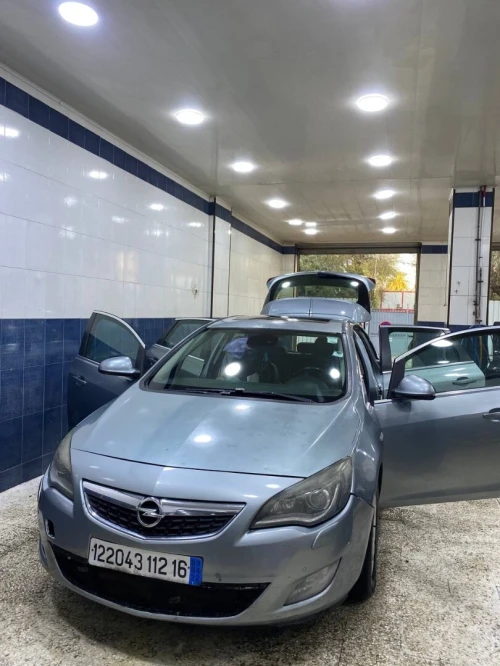 Opel Astra 2012 SPORT