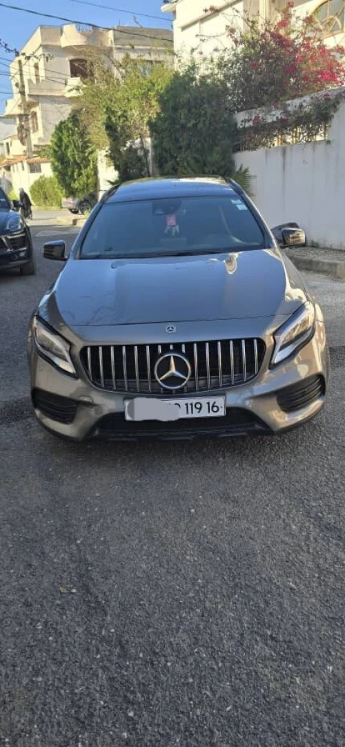 Mercedes GLA 2019 GLA