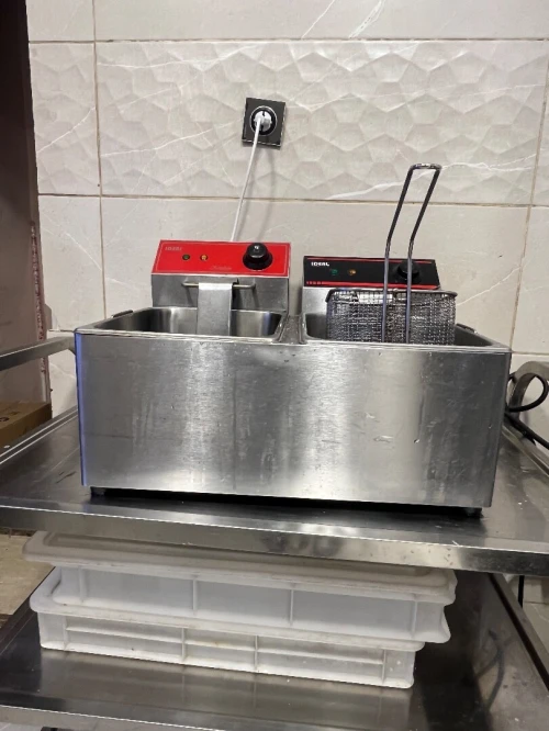 Matériel de fast food professional