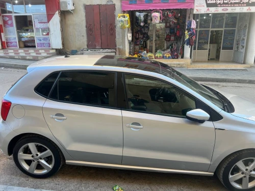Volkswagen polo 2016 lakara+